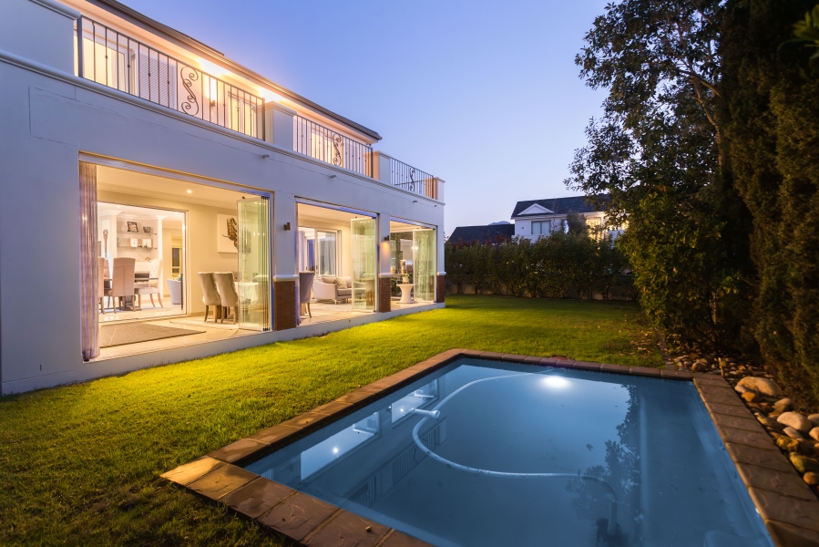 4 Bedroom Property for Sale in Val De Vie Estate Western Cape